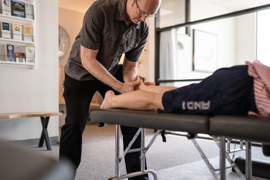 Low-force spinal care on the table